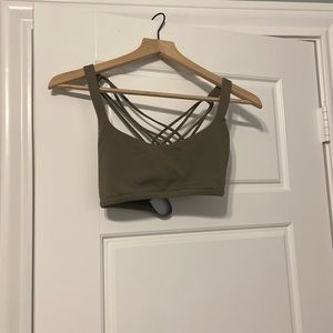 Lululemon Free to be Wild